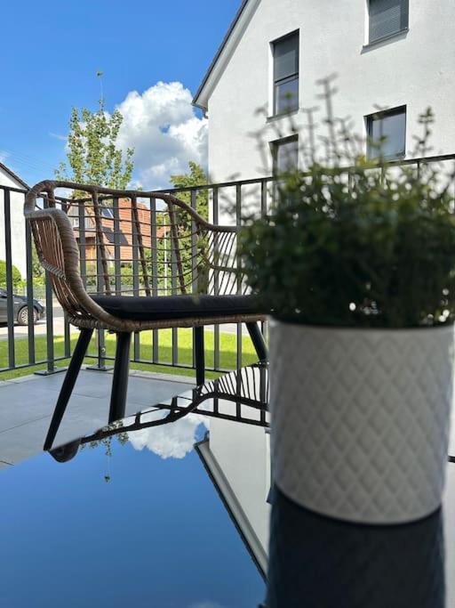 Amao-Pearl I Comfort Suite I 94Qm I Kingsize-Bett I Exklusiv Mit Balkon & Tiefgarage I Aufzug Offenburg Dış mekan fotoğraf