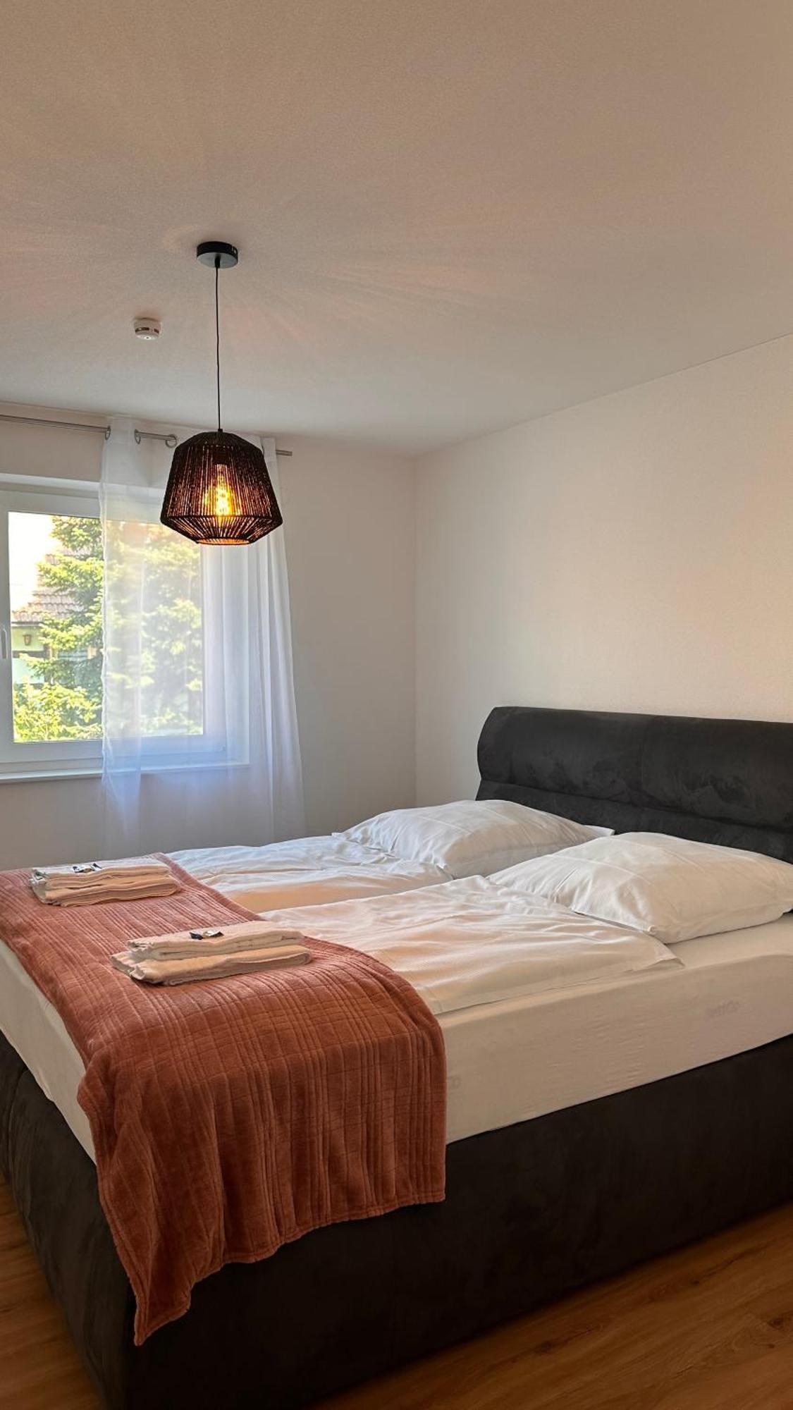 Amao-Pearl I Comfort Suite I 94Qm I Kingsize-Bett I Exklusiv Mit Balkon & Tiefgarage I Aufzug Offenburg Dış mekan fotoğraf